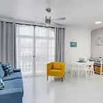 Nora House 4 Villa *